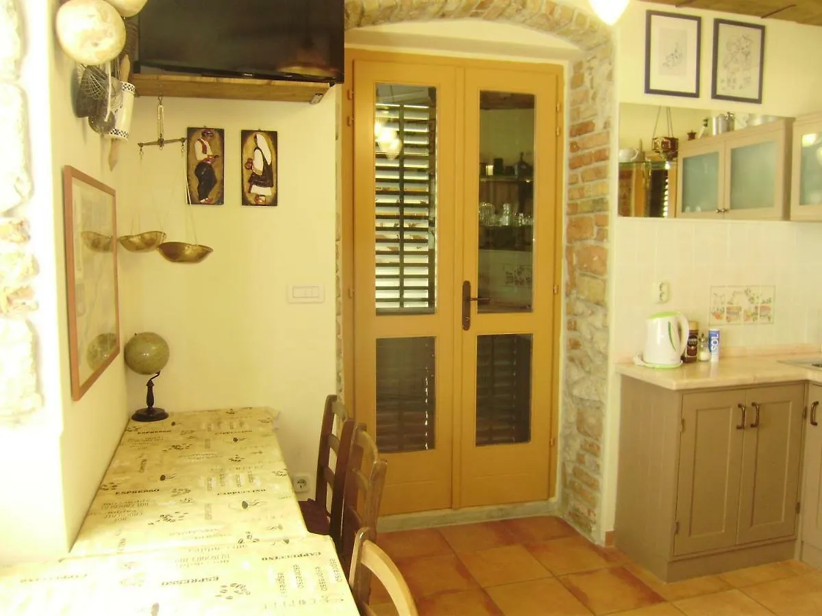 Anthea Rooms Σπλιτ